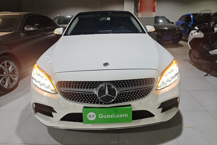 奔驰C级 2019款 改款 C 260 L 运动版车身外观6001