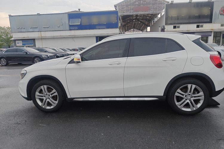 奔驰GLA 2016款 GLA 200 动感型车身外观6003