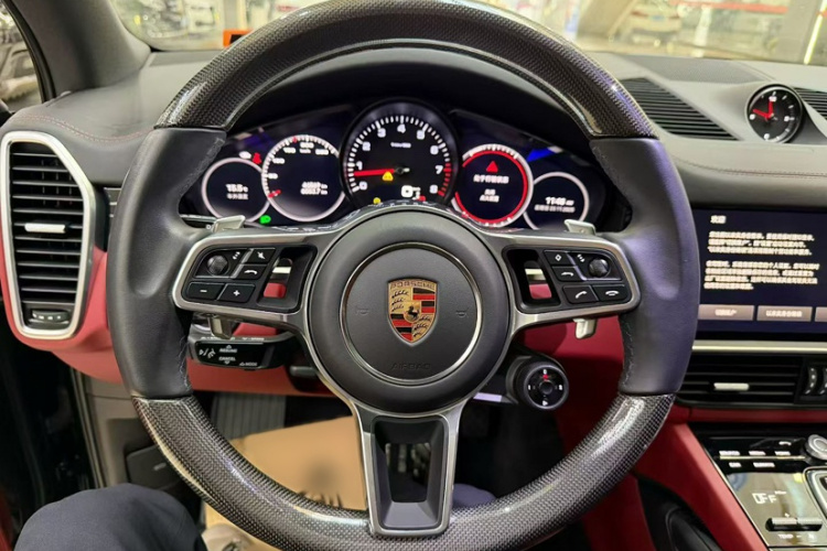 保时捷 2023款 Cayenne 3.0T 铂金版车身外观6007