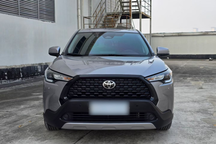 丰田 卡罗拉锐放 2023款 2.0L 精英版车身外观6005