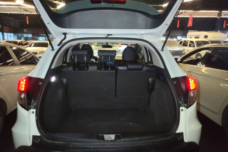 本田 缤智 2020款 1.5L CVT先锋版局部细节23