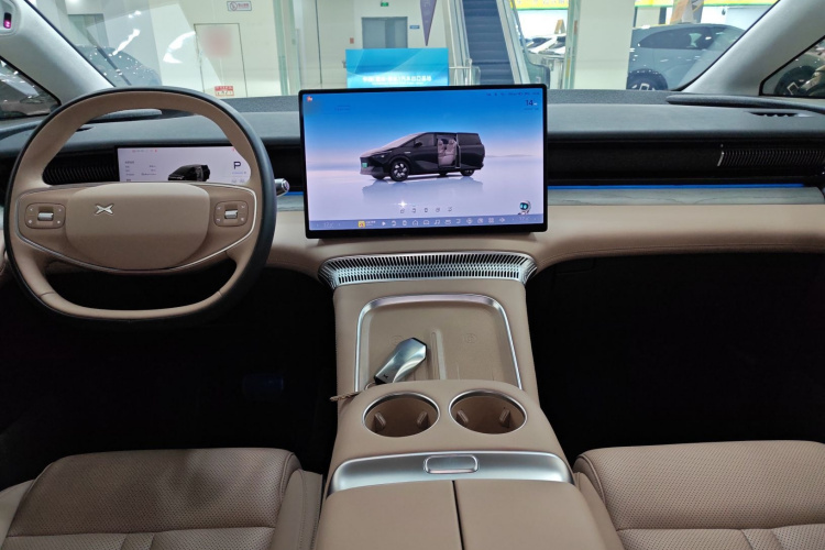 小鹏X9 2024款 702超长续航Pro中控内饰12