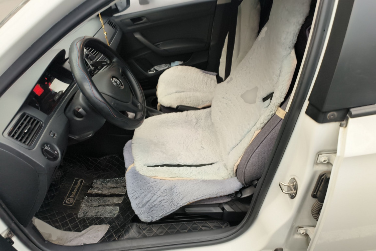 大众 桑塔纳 2021款 1.5L 自动风尚版中控内饰19