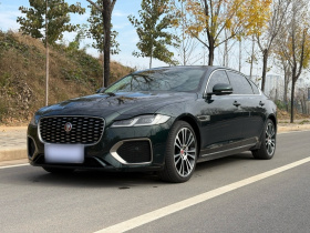 捷豹XFL 2023款 XFL 2.0T P250 两驱尊享豪华版