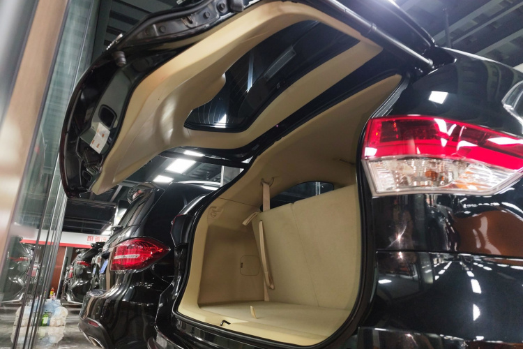 丰田 汉兰达 2018款 2.0T 四驱至尊版 7座 国V机舱底盘23