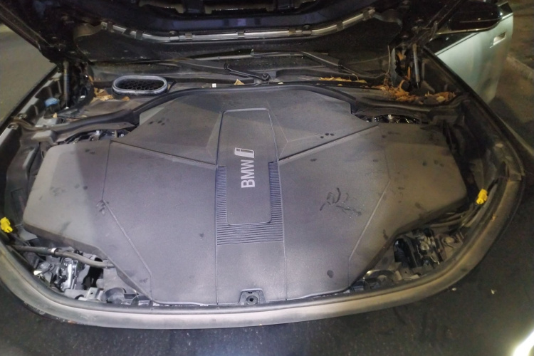 宝马i7 2023款 eDrive50L 领先M运动套装局部细节24