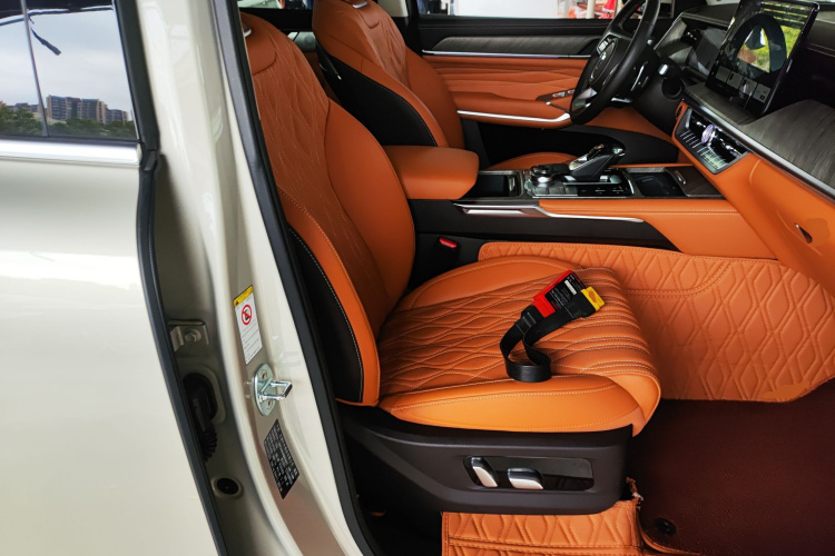 坦克500 2022款 3.0T 运动版 造境型 5座局部细节41