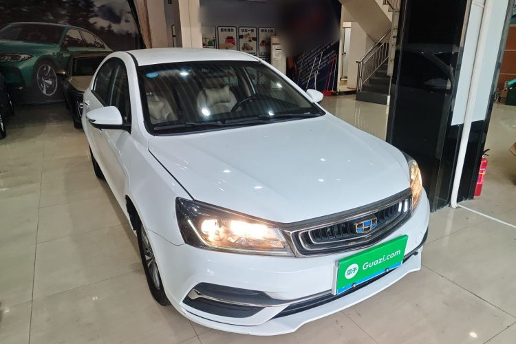 吉利汽车 帝豪 2018款 1.5L CVT豪华型车身外观3