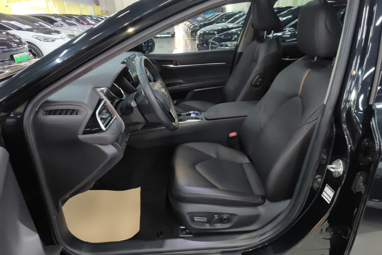 丰田 凯美瑞 2021款 2.0G 豪华版局部细节19