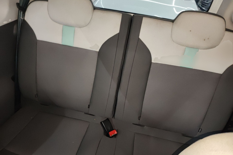 长安启源 长安Lumin 2022款 210km 香甜款中控内饰7004