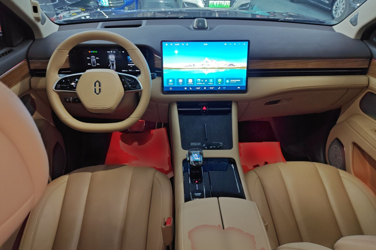 鸿蒙智行 问界M7 2024款 1.5T 智驾四驱Max版 6座中控内饰7002
