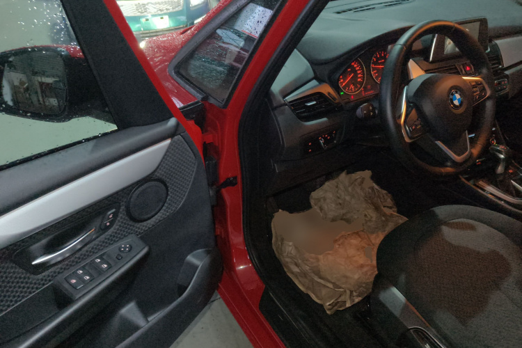 宝马2系旅行车 2016款 218i 领先型中控内饰20