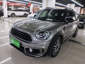 MINI Countryman 2018款 1.5T COOPER ALL4 赛车手
