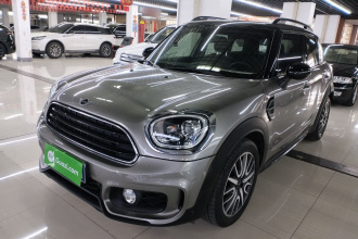MINI Countryman 2018款 1.5T COOPER ALL4 赛车手