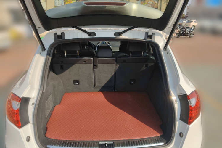 保时捷 2014款 Cayenne Platinum Edition 3.0T中控内饰23