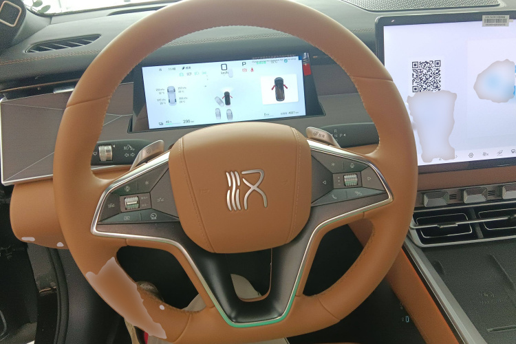 比亚迪 汉L 2025款 EV 四驱激光雷达旗舰型局部细节13