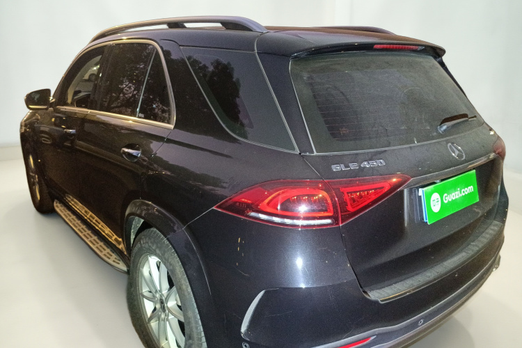 奔驰GLE 2020款 改款 GLE 350 4MATIC 时尚型特别版车身外观5