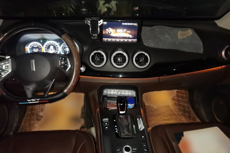 魏牌 VV7 2017款 2.0T 旗舰型中控内饰7002