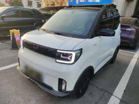 五菱汽车 宏光MINIEV 2022款 GAMEBOY 200km 玩咖款 磷酸铁锂