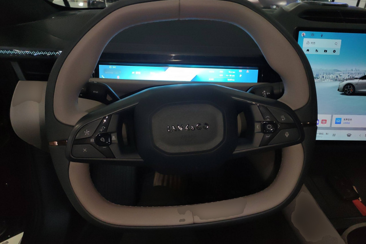 领克Z10 2024款 95kWh 766km后驱Max局部细节13