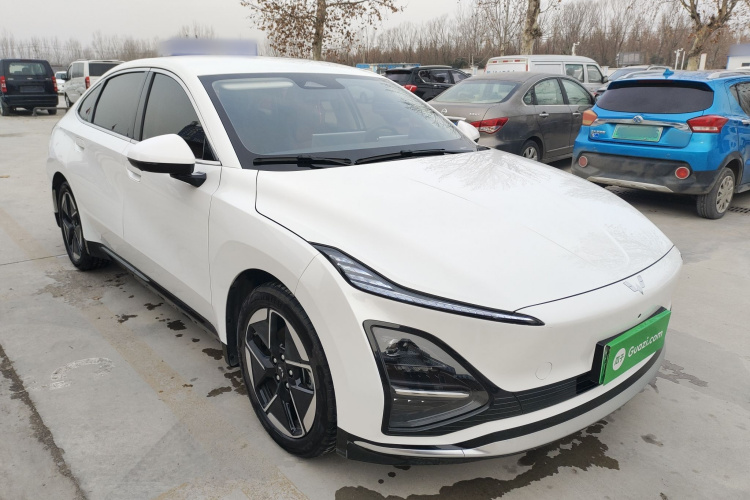 五菱汽车 五菱星光 2024款 共创版 510 进阶型车身外观3