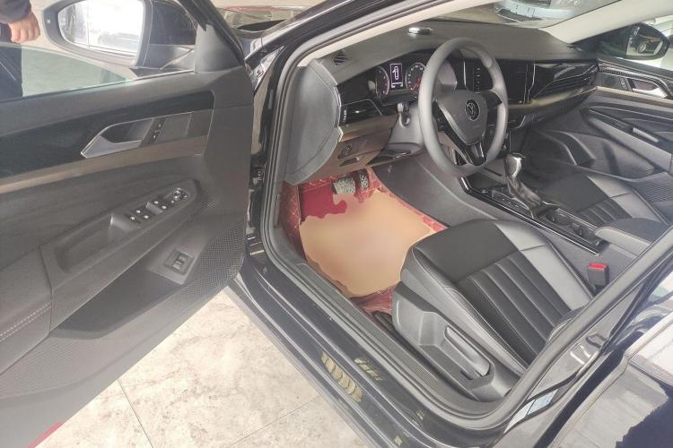 大众 帕萨特 2020款 改款 280TSI 商务版 国VI中控内饰20