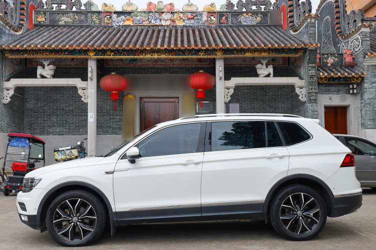大众 途观L 2018款 380TSI 自动四驱旗舰版车身外观6006