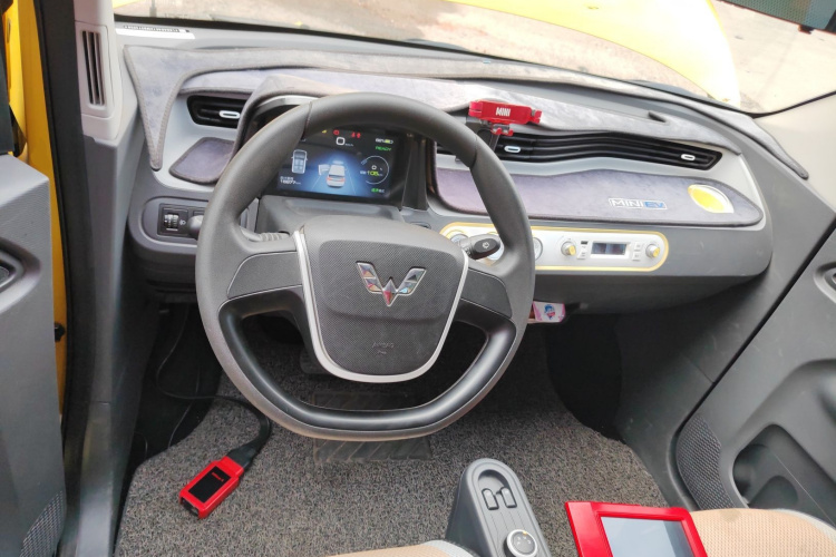 五菱汽车 宏光MINIEV 2021款 马卡龙时尚款 三元锂中控内饰13