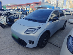 埃安 AION UT 2025款 330星耀版