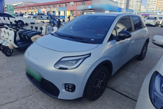 埃安 AION UT 2025款 330星耀版