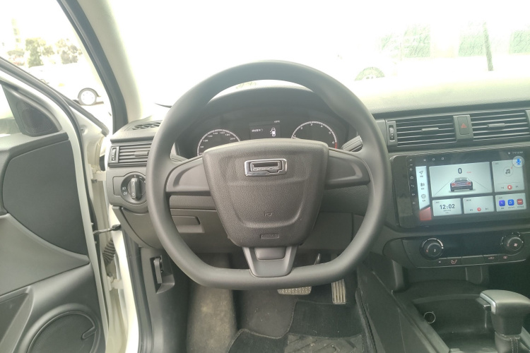 观致3 2018款 三厢 1.6L 自动领先型中控内饰13