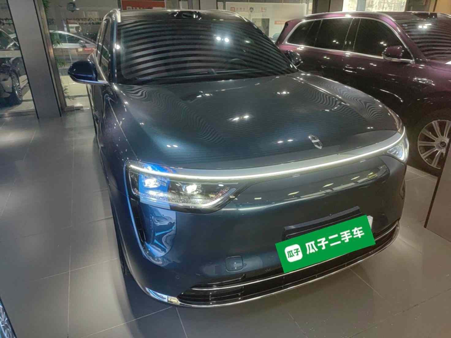 鸿蒙智行 问界M8 2025款 增程 Max+版 53.4kWh 6座版 (192线激光雷达）(5)