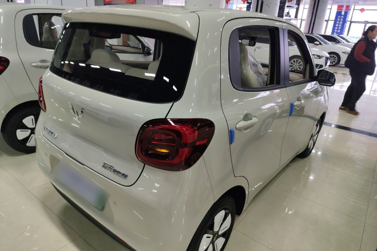 五菱汽车 宏光MINIEV 2025款 四门版 进阶款车身外观7