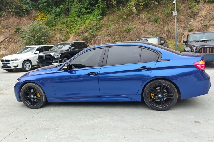 宝马3系 2018款 320Li 领先型M运动套装车身外观4