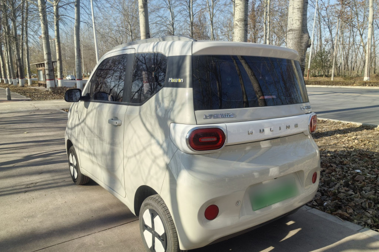 五菱汽车 宏光MINIEV 2024款 第三代 215km 进阶版车身外观6004