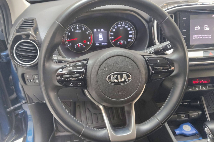 起亚 奕跑 2019款  1.4L 自动运动版 国VI中控内饰7001