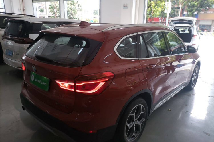 宝马X1 2019款 sDrive18Li 尊享型车身外观7