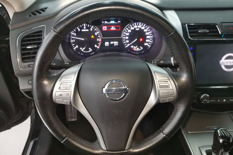 日产 天籁 2018款 2.0L XL 智进版局部细节13