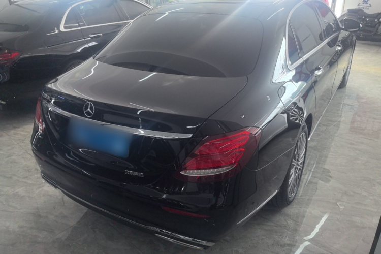 奔驰E级 2020款 改款 E 300 L 时尚型车身外观6004