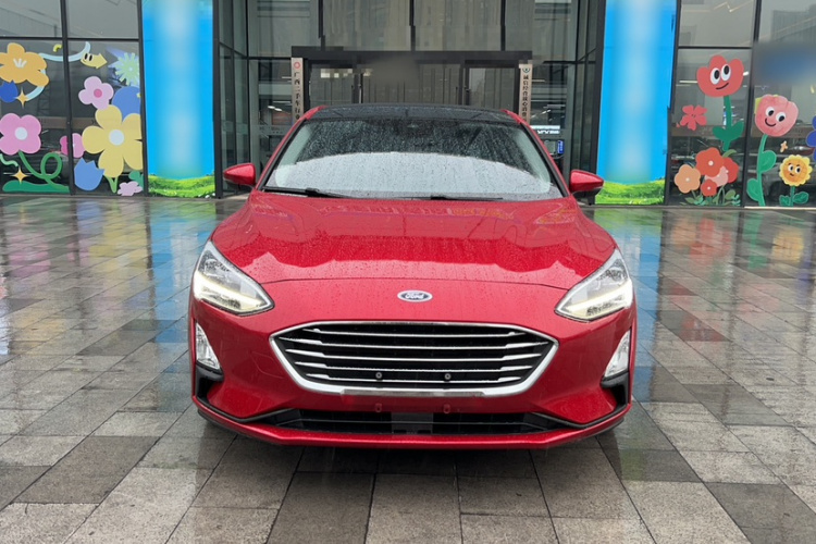 福特 福克斯 2020款 两厢 EcoBoost 180 自动锋耀型车身外观6006