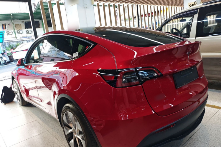 特斯拉 Model Y 2021款 长续航全轮驱动版 3D7车身外观6003