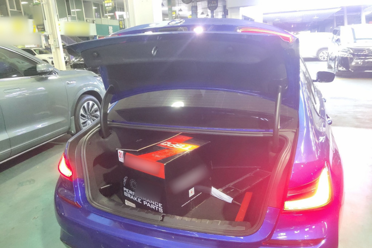 宝马3系 2020款 320Li M运动套装局部细节23