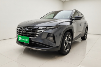 现代 2023款 途胜L 1.5T 自动两驱LUX尊贵版