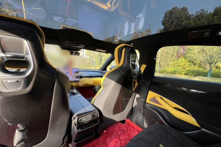 小米汽车 小米SU7 Ultra 2025款 Ultra中控内饰7007