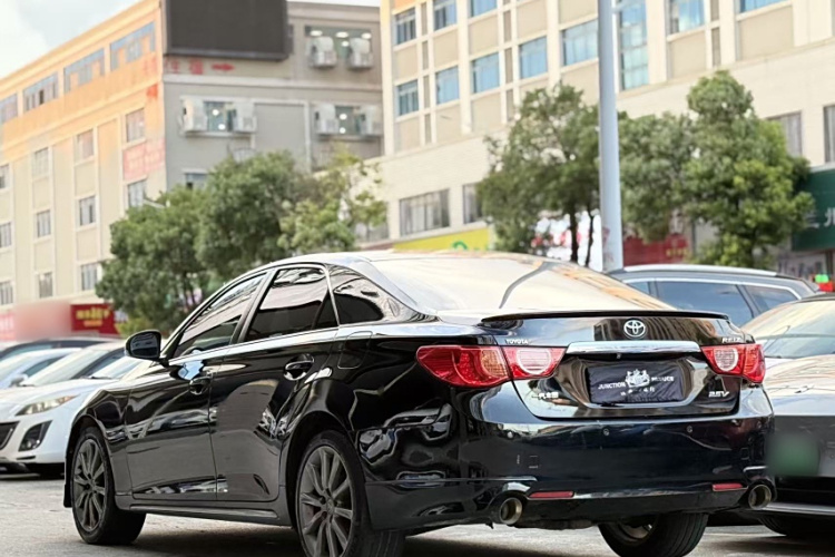 丰田 锐志 2012款 2.5V 风度菁英炫装版车身外观6006