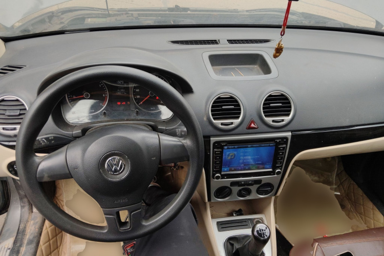 大众 朗逸 2011款 1.6L 手动品悠版中控内饰12