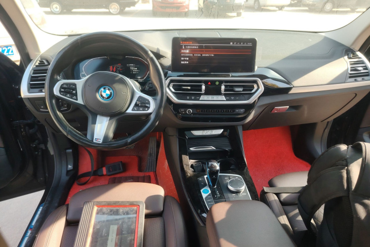 宝马iX3 2022款 领先型中控内饰12