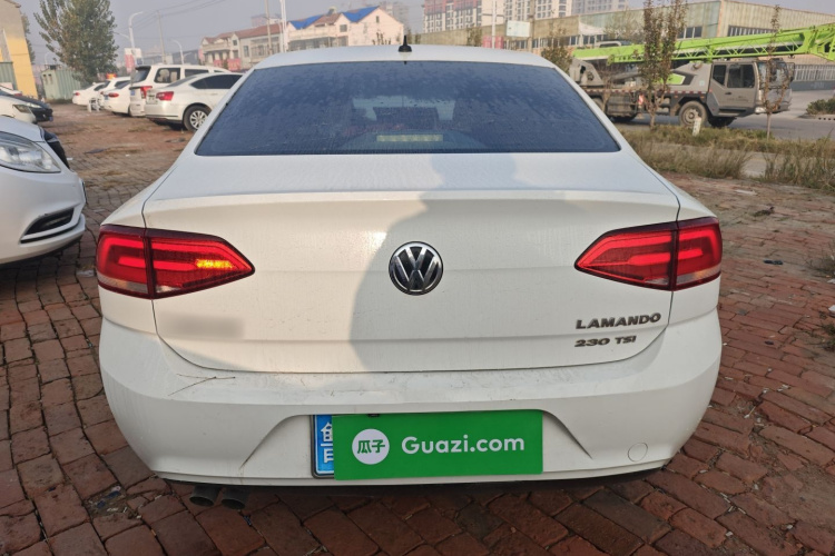 大众 凌渡 2015款 230TSI DSG风尚版车身外观6