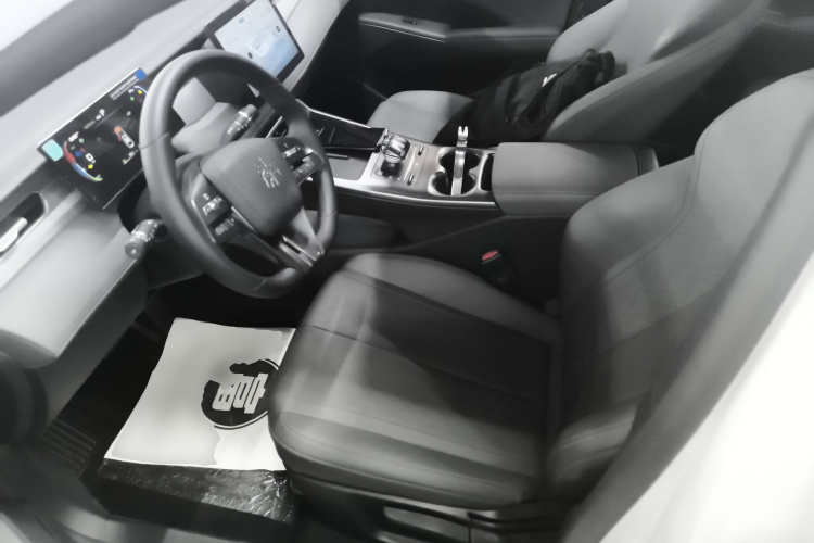 比亚迪 秦PLUS 2025款 DM-i 智驾版 55KM领先型中控内饰19