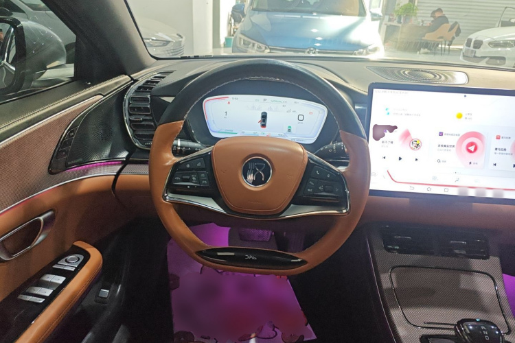 比亚迪 汉 2022款 DM-i 121KM 尊享型中控内饰13